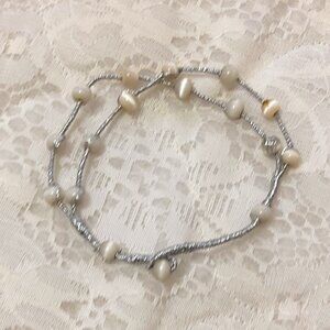 Vintage NEW White Cream Round Beads Handmade Silver Thread Bracelet Jewelry Gift